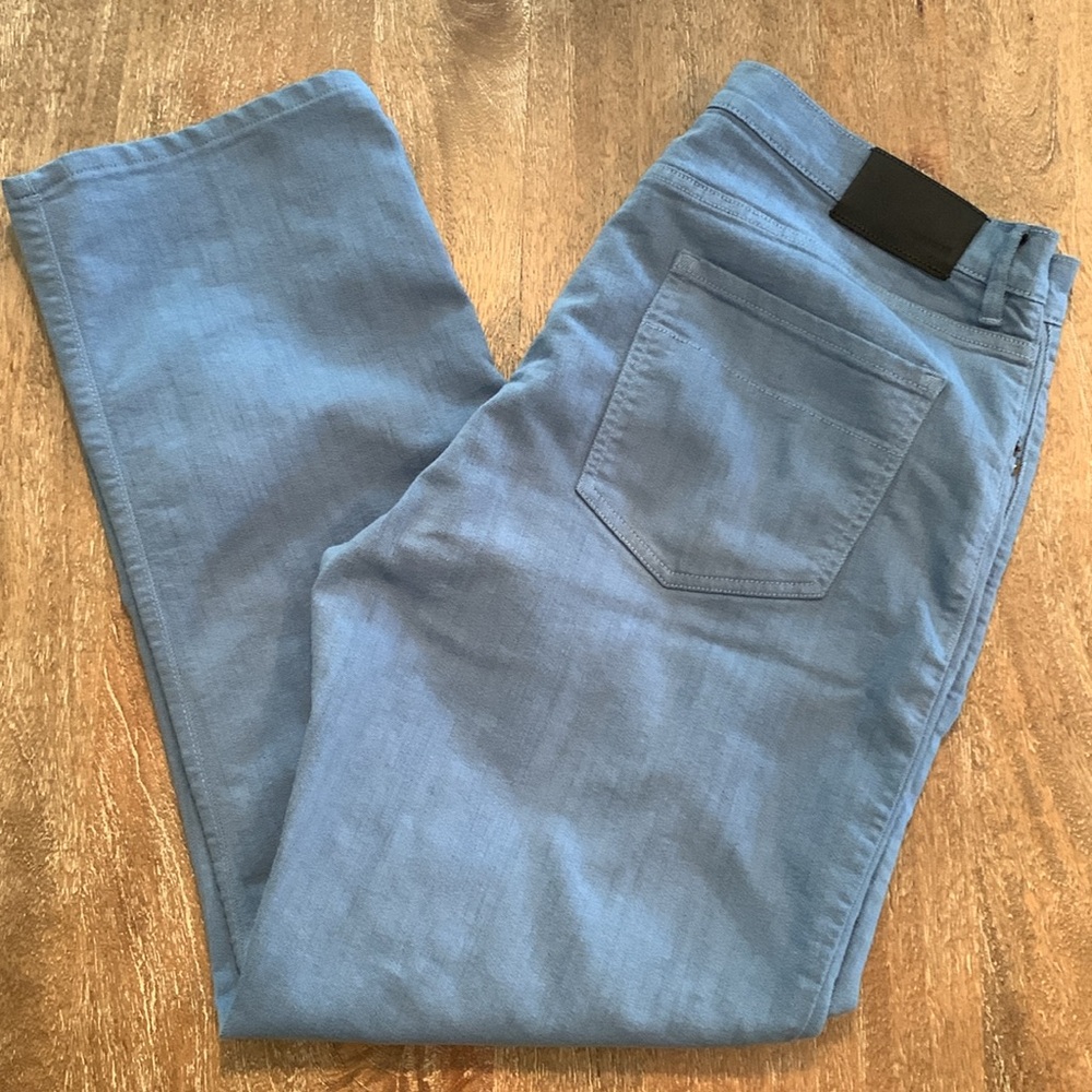 Raleigh Denim Waist 38 Alexander Fit in Light Blue
